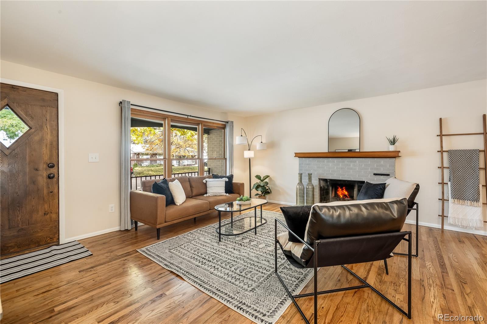 1700 Jewel Drive