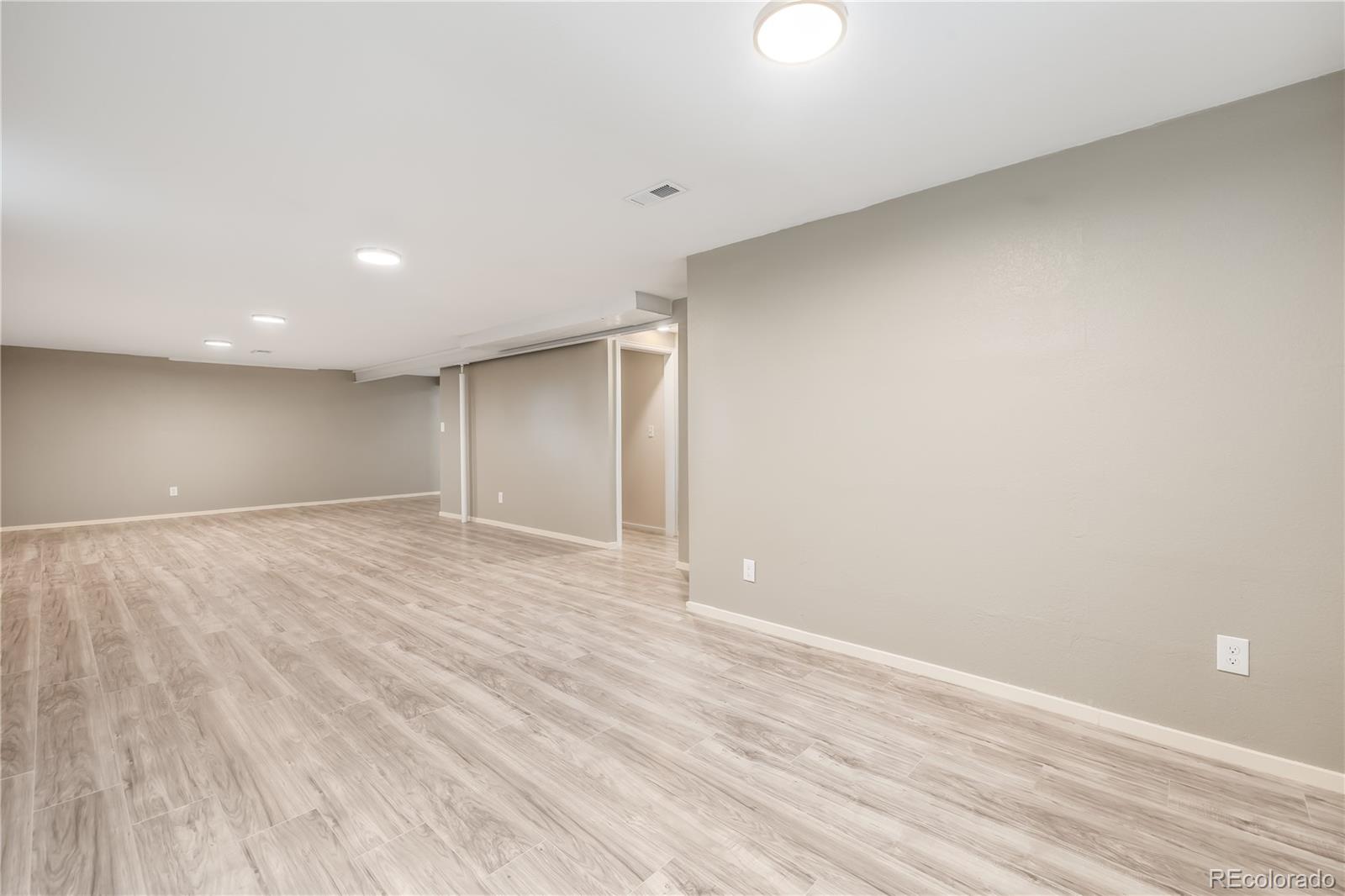 1700 Jewel Drive