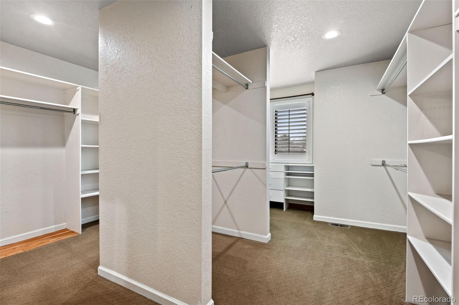 6766 Westwoods Circle