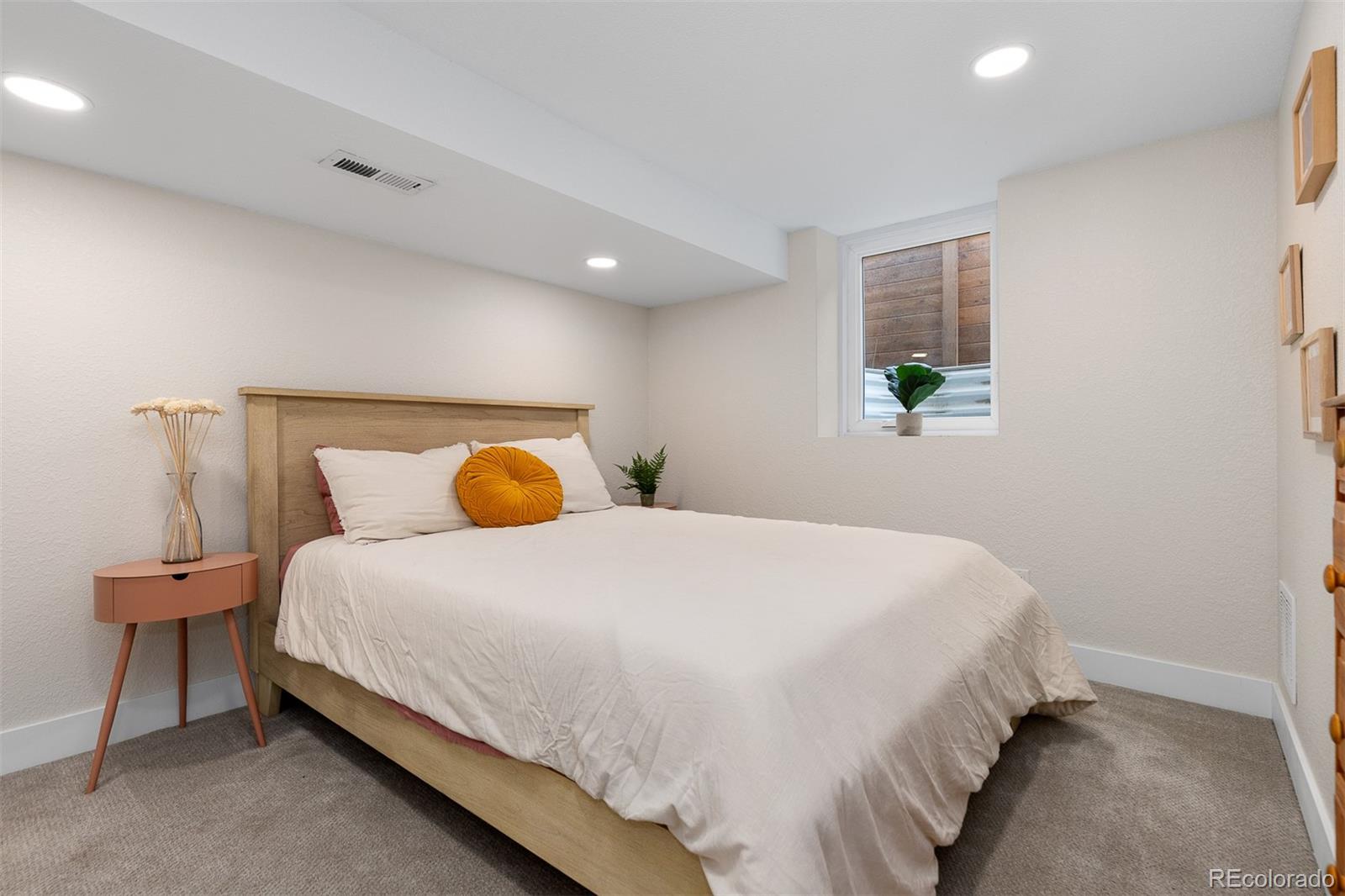 2050 S Corona Street