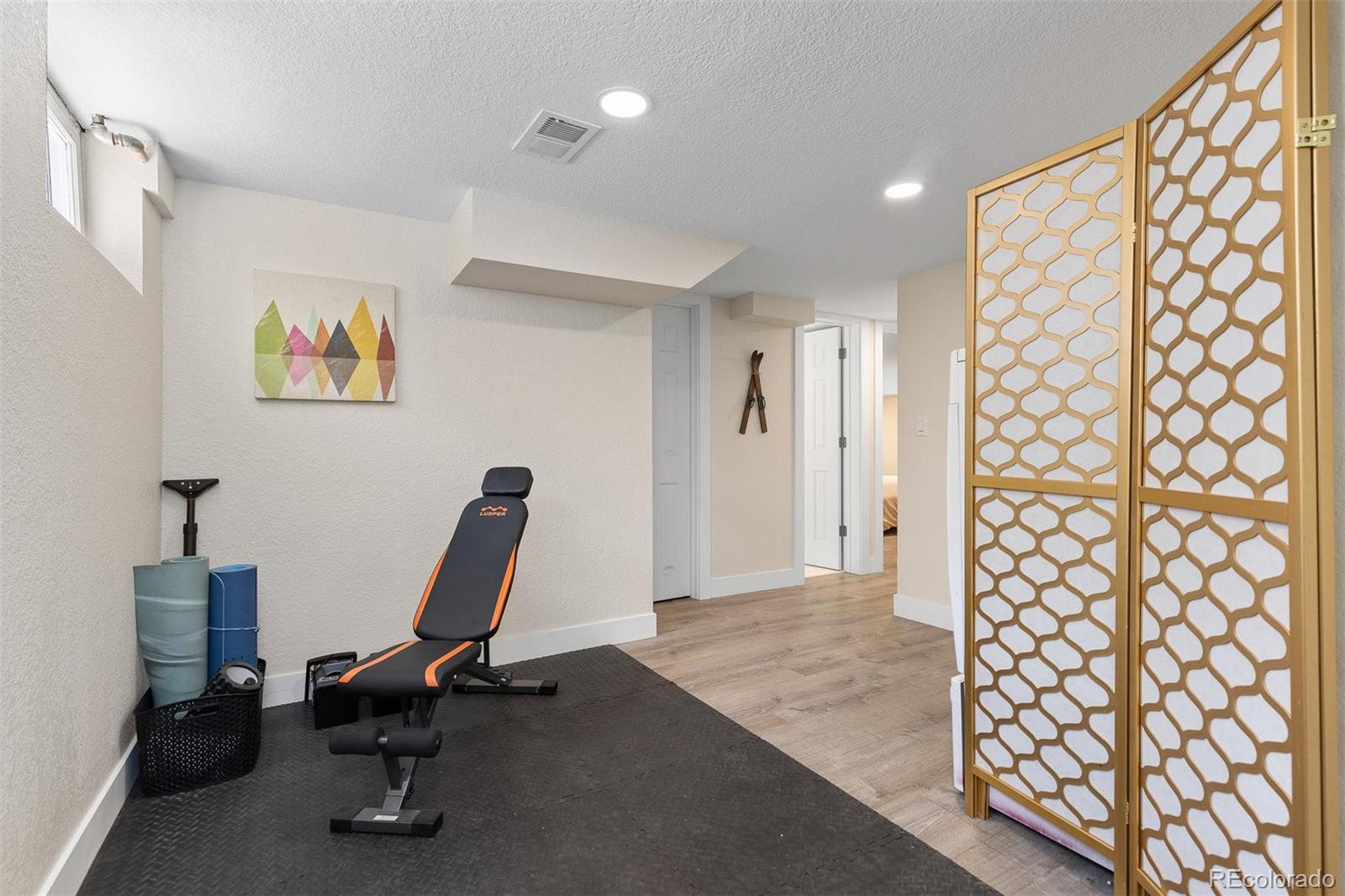 2050 S Corona Street