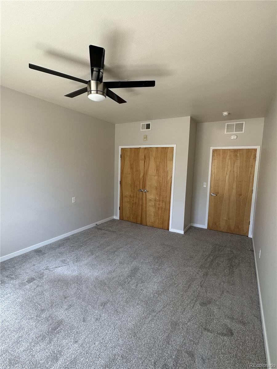 4670 Holiday Drive Unit: 103
