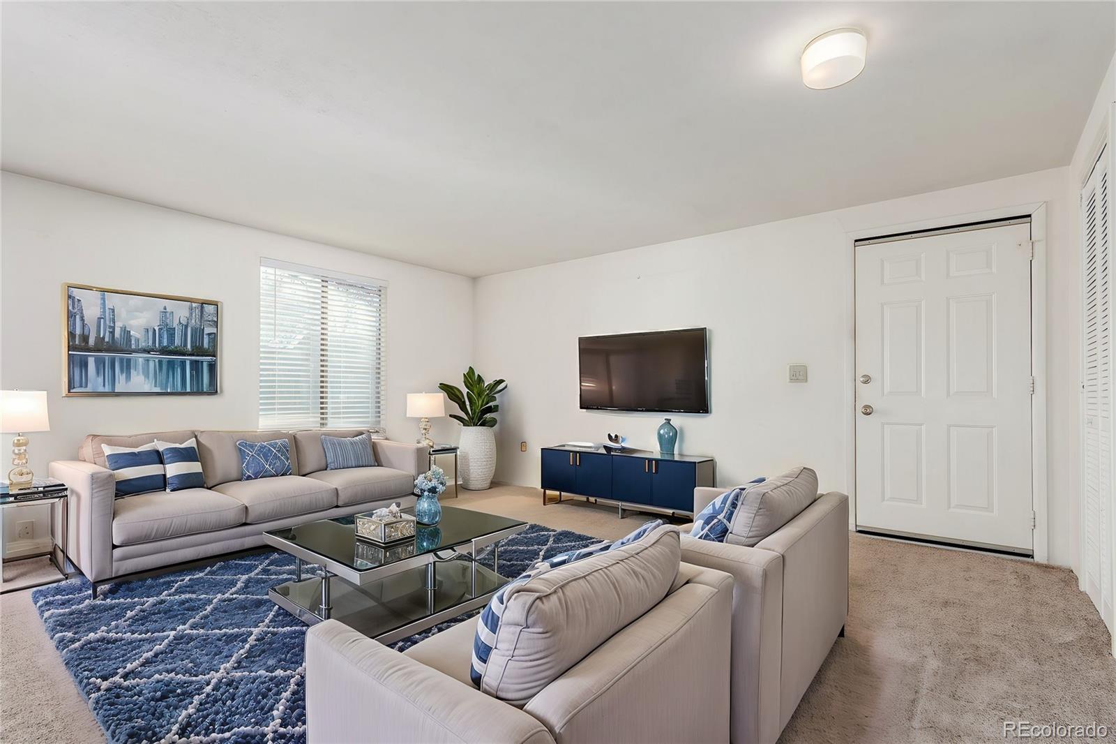 6338 W 92nd Place