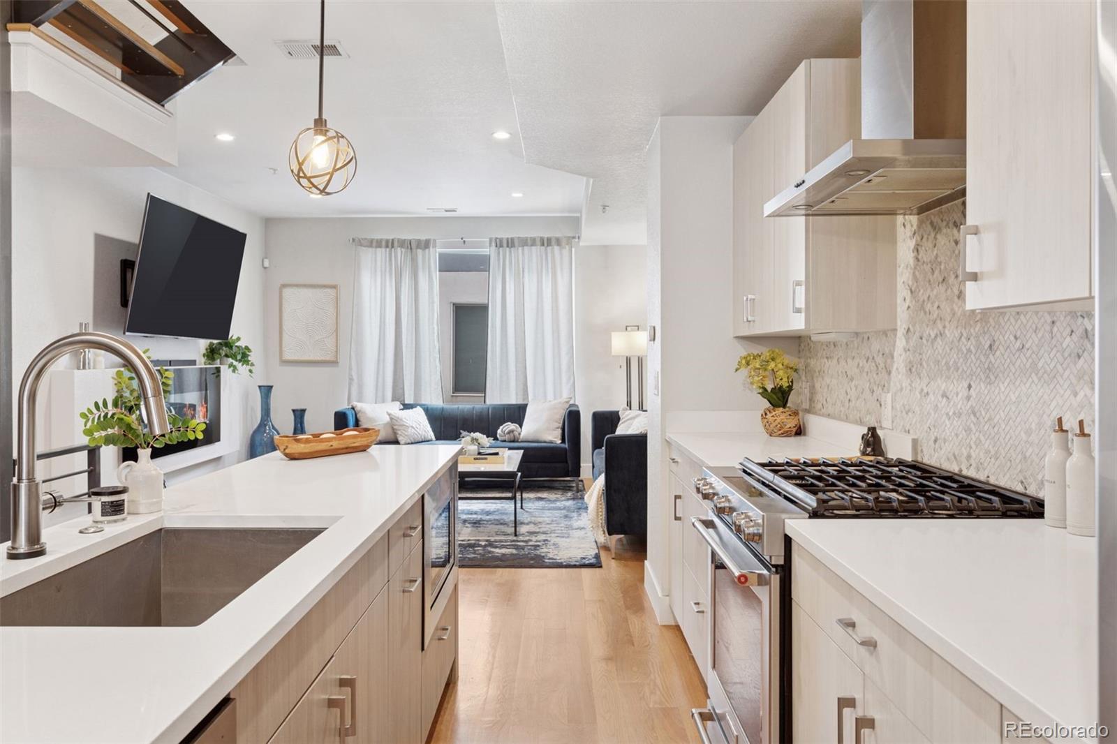 1836 Grove Street Unit: 108