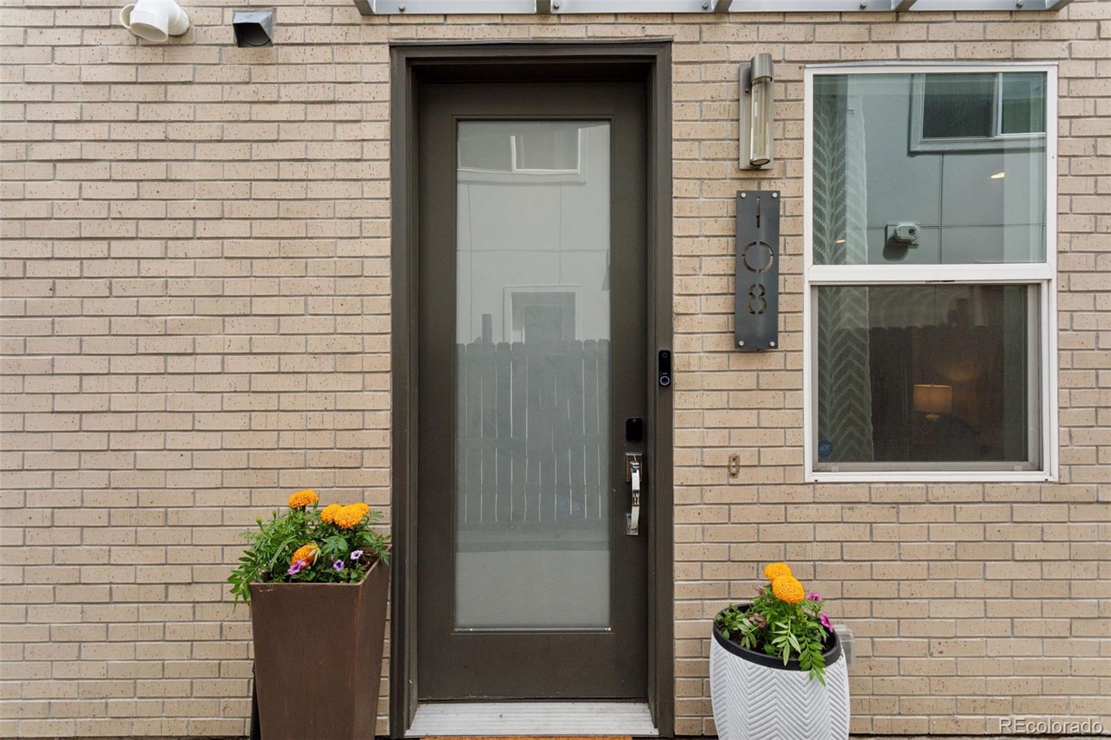 1836 Grove Street Unit: 108