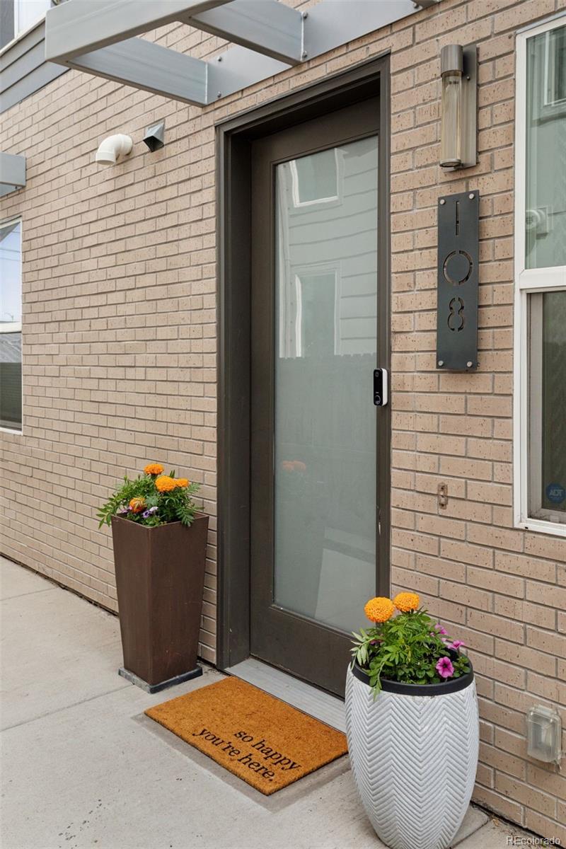 1836 Grove Street Unit: 108