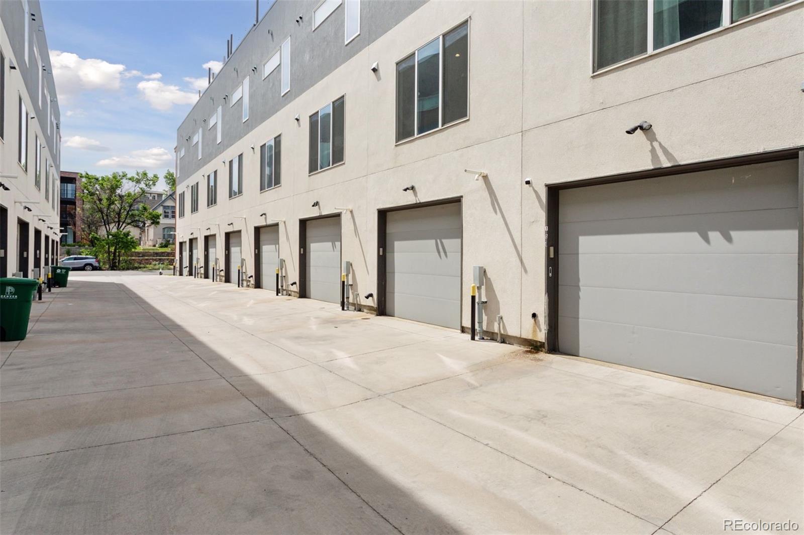 1836 Grove Street Unit: 108