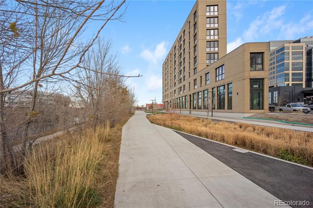 3575 Chestnut Place Unit: 701