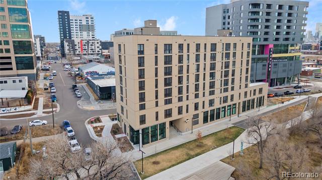 3575 Chestnut Place Unit: 701