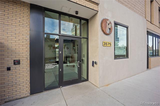3575 Chestnut Place Unit: 701