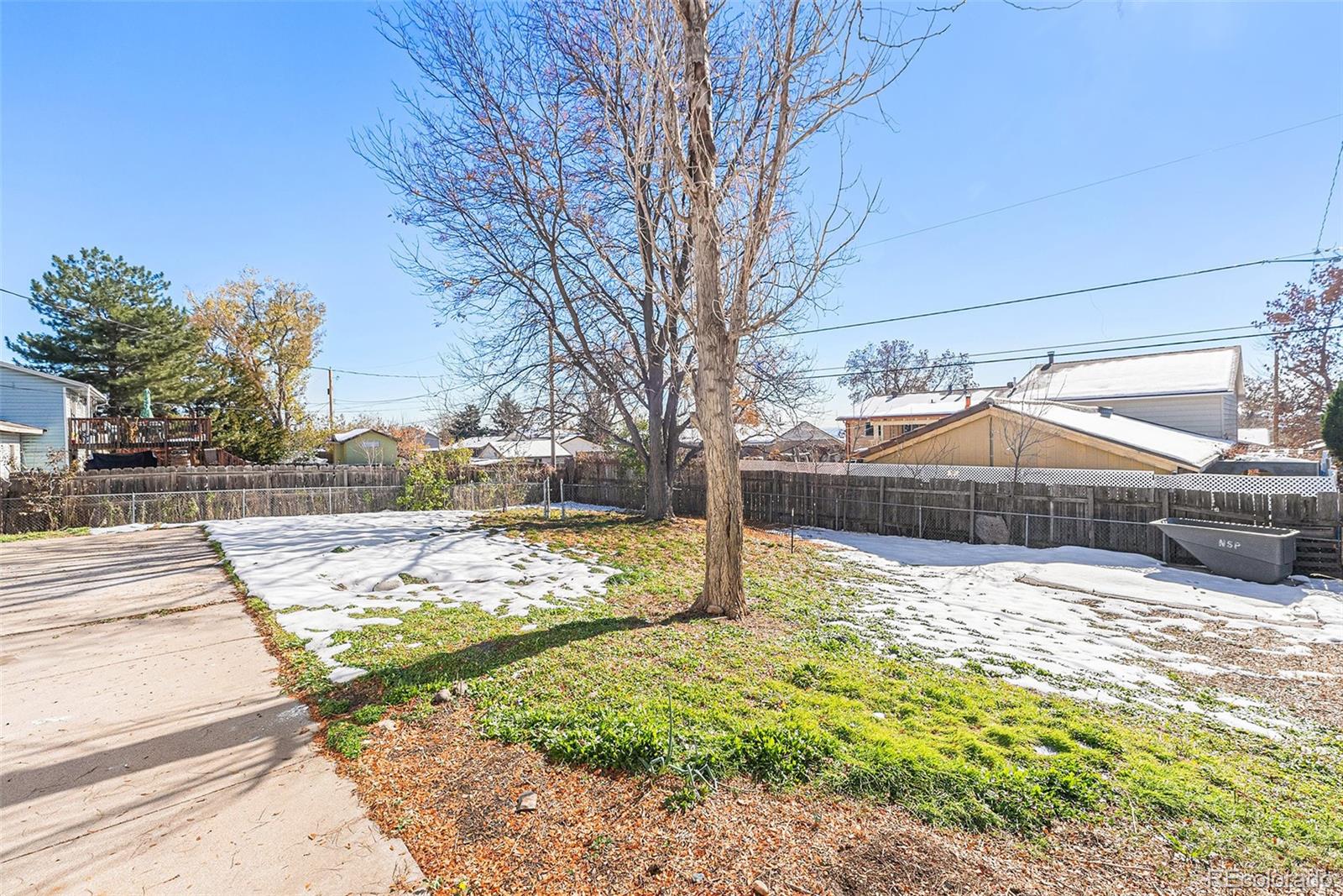 1084 W 96th Place