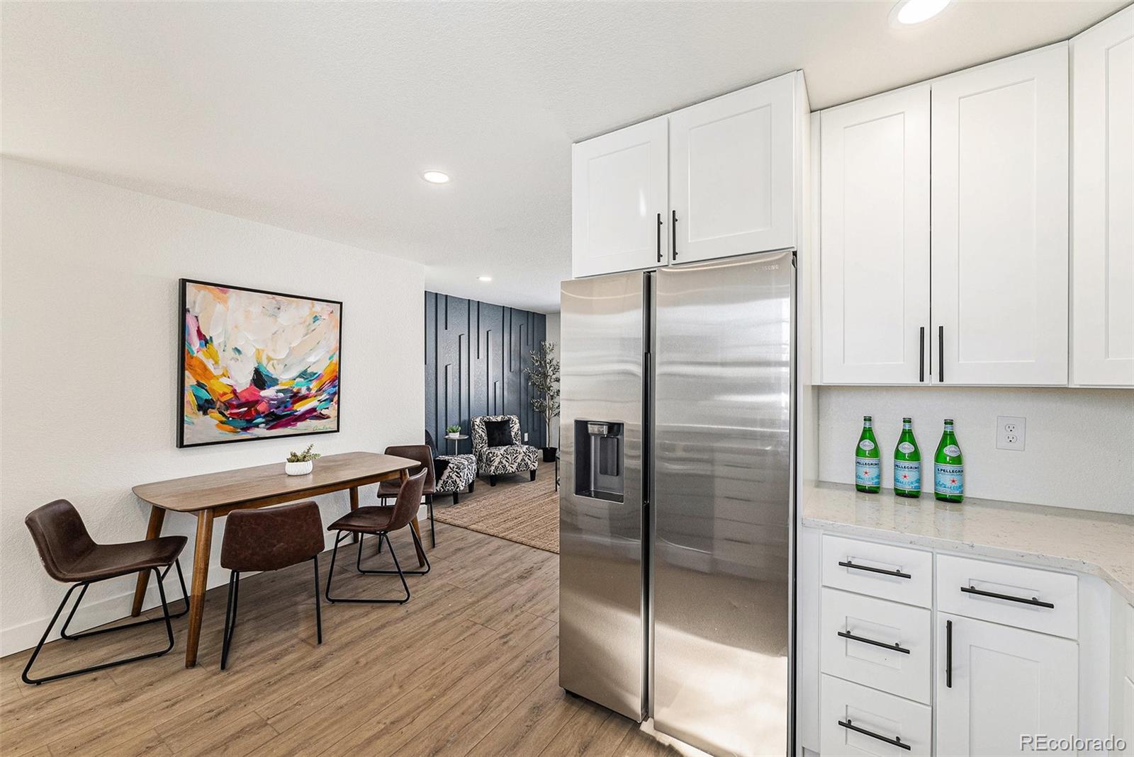 1084 W 96th Place