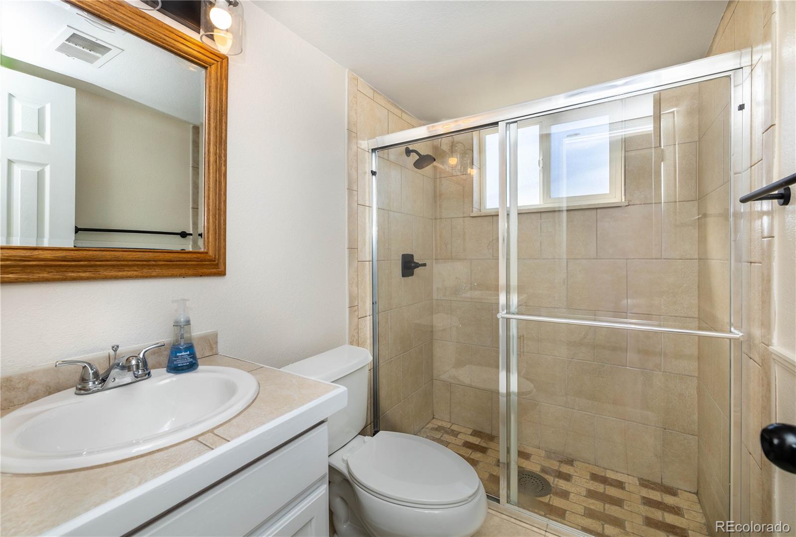 846 E 114th Place