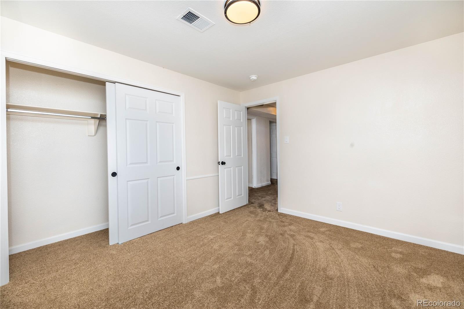 846 E 114th Place
