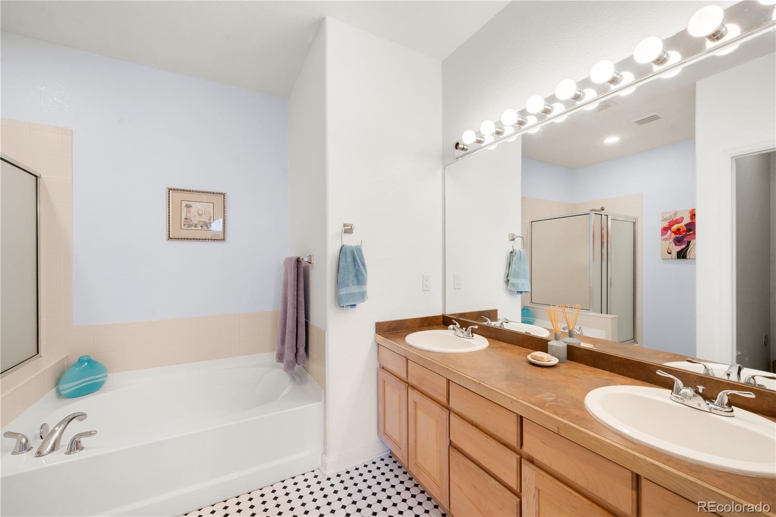 13706 Legend Trail Unit: 104