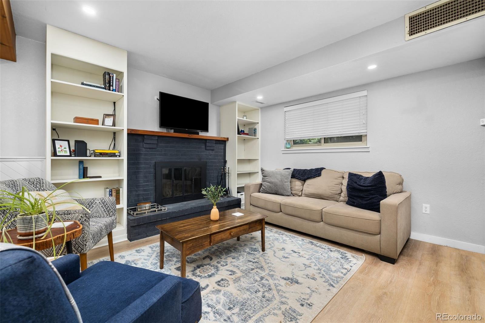 1250 Forum Drive