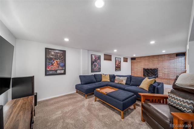 8070 Greenwood Court