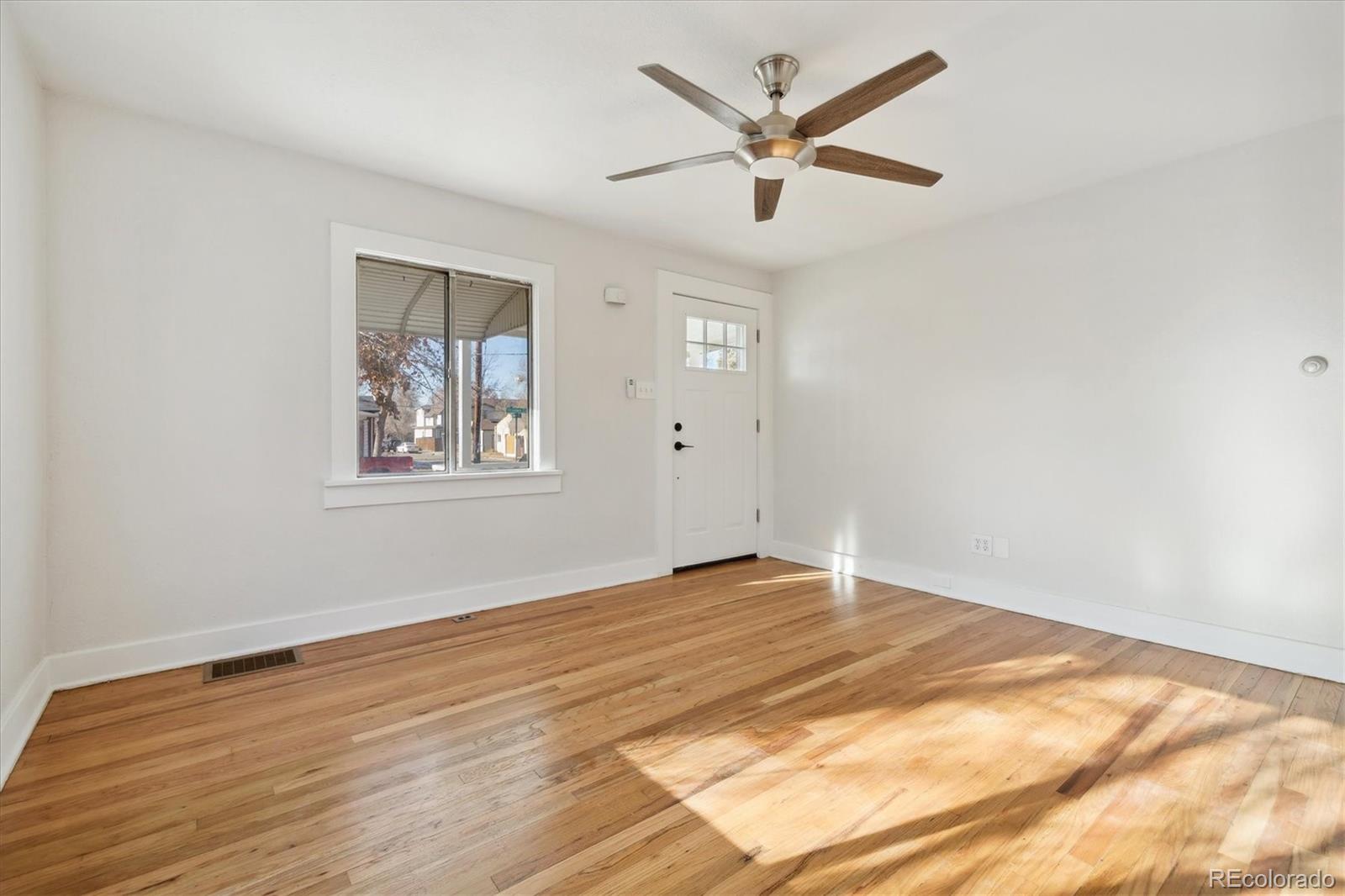 2900 S Cherokee Street