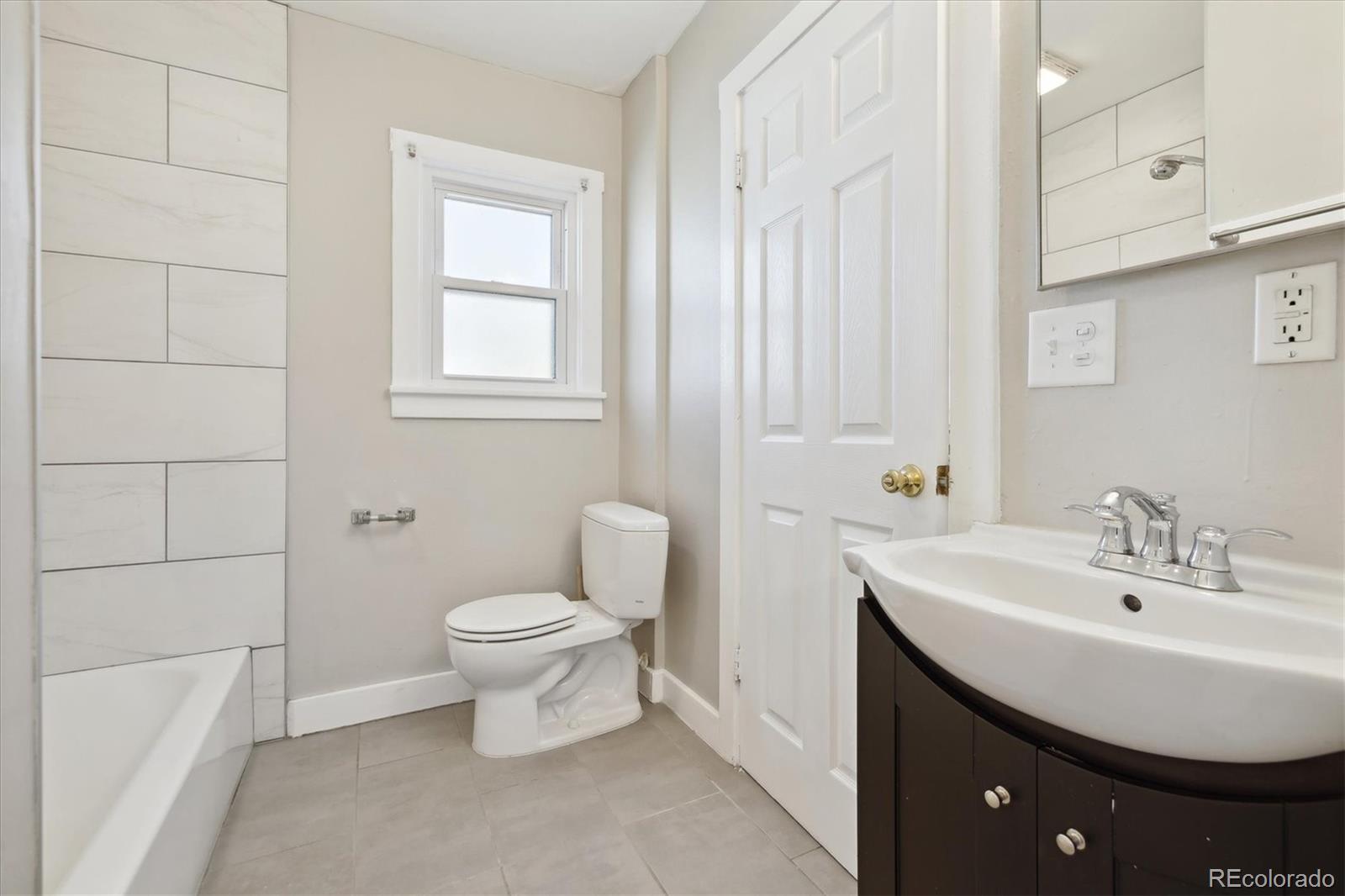 2900 S Cherokee Street