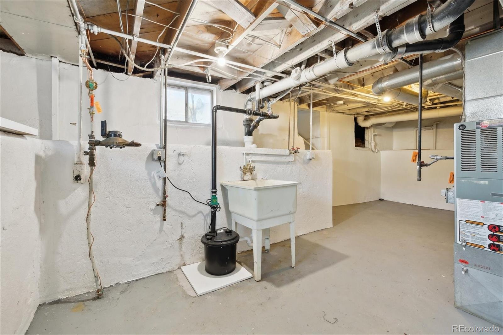 2900 S Cherokee Street