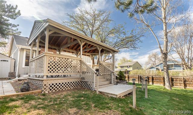 8042 Field Court
