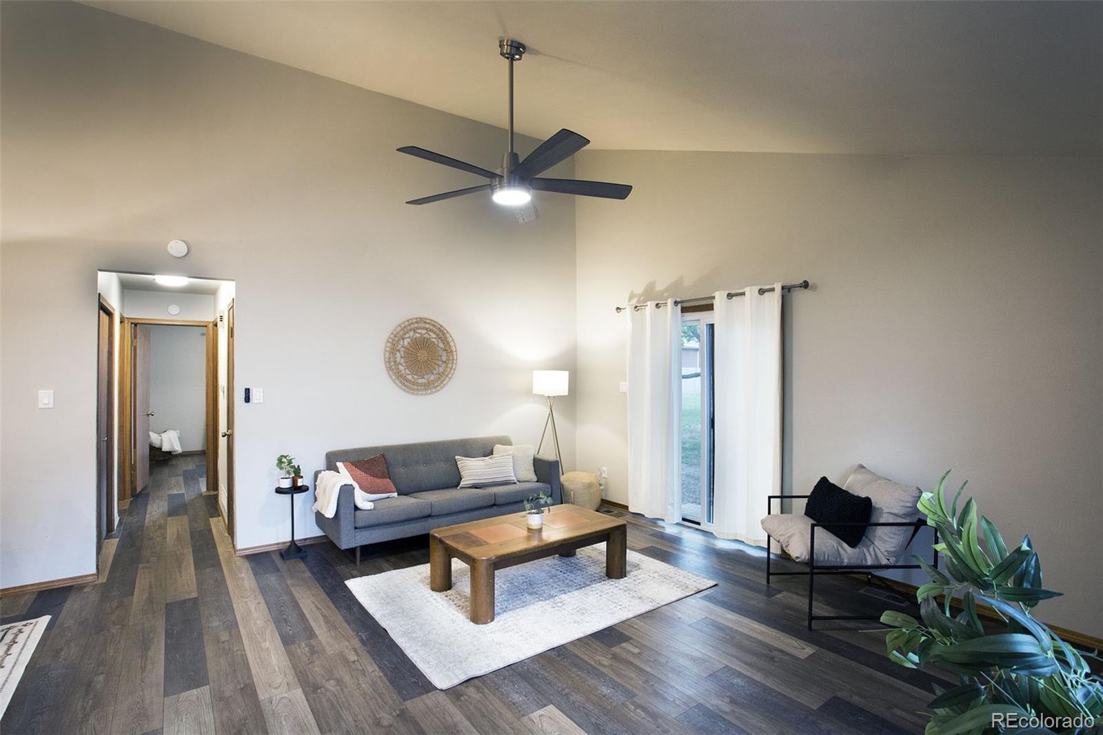6349 Oak Court