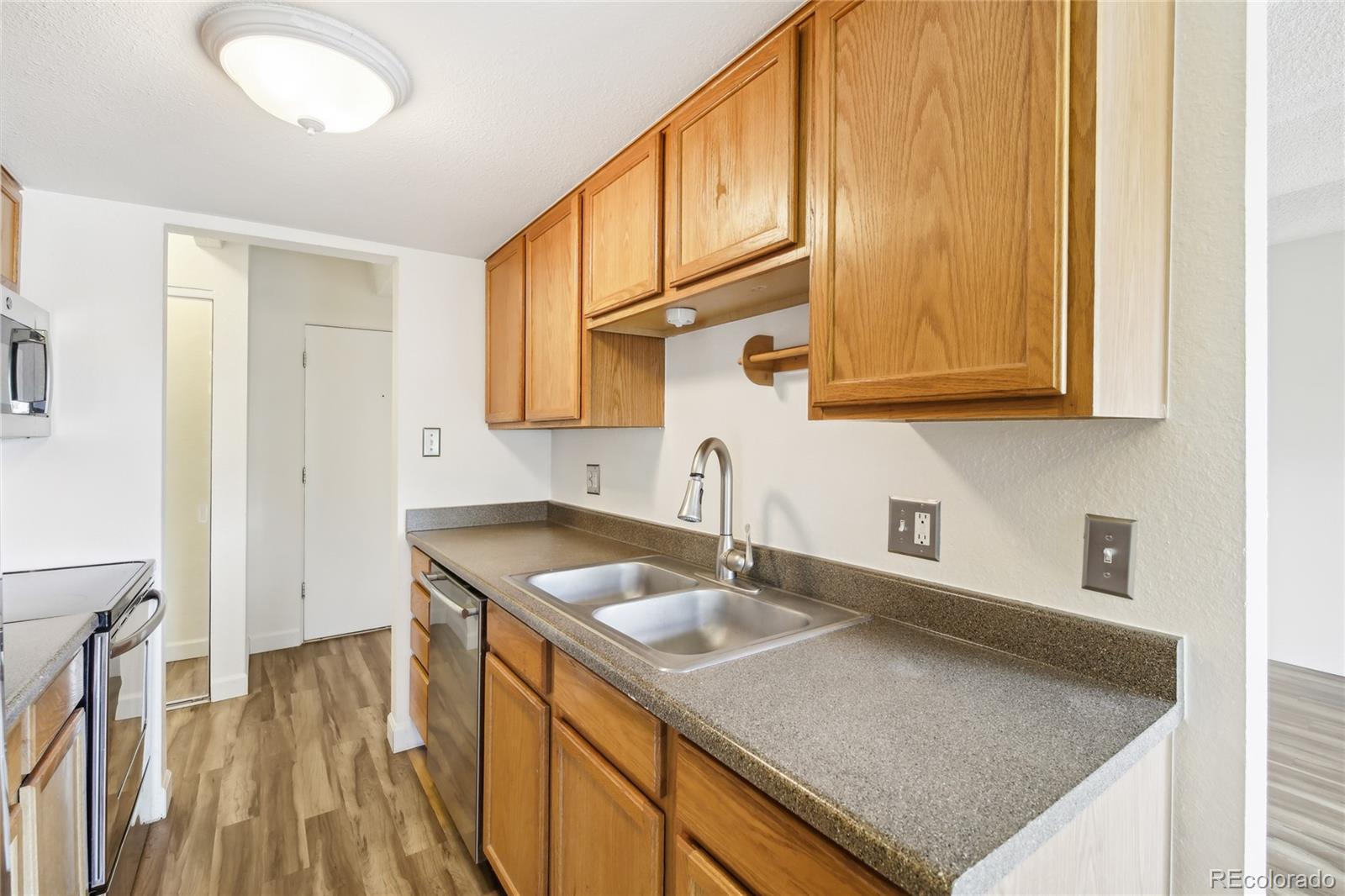 100 S Clarkson Street Unit: 304