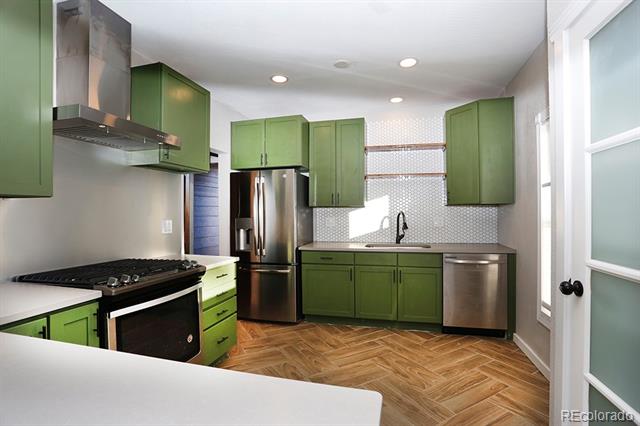 1035 W 12th Avenue