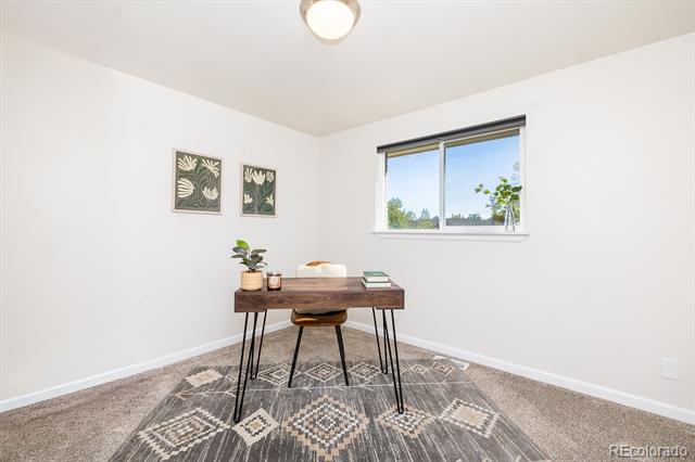 7482 Beach Court