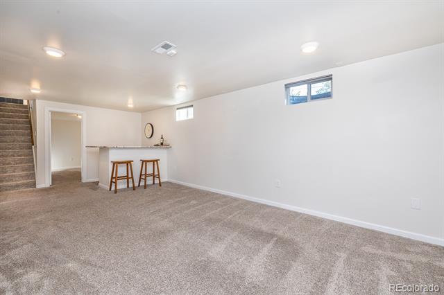 7482 Beach Court