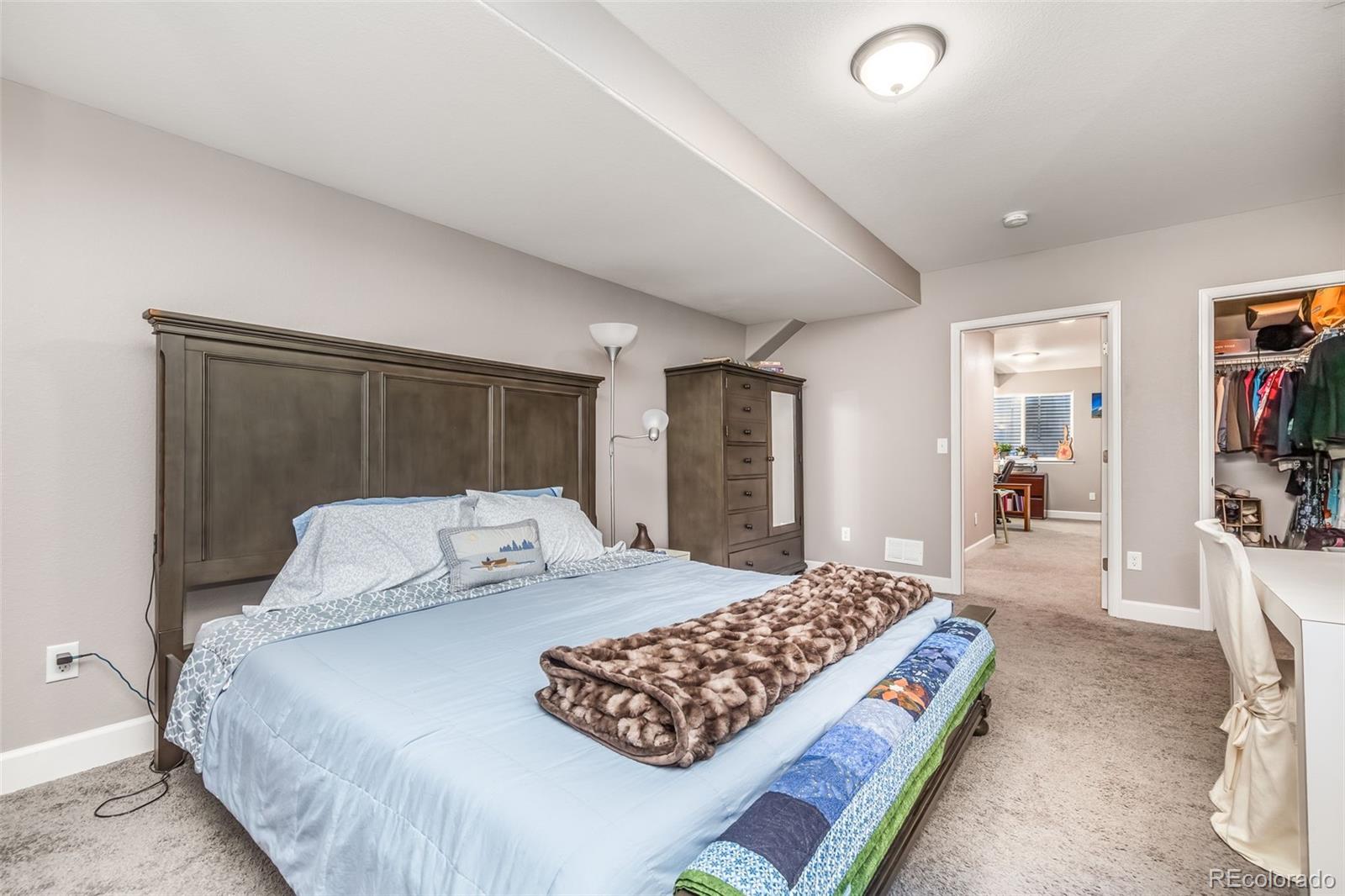 2046 Falcon Drive