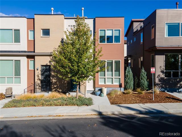 4615 W 50th Place