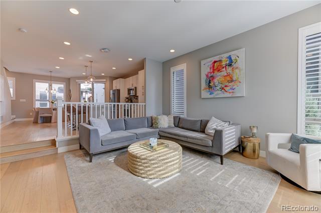 4615 W 50th Place