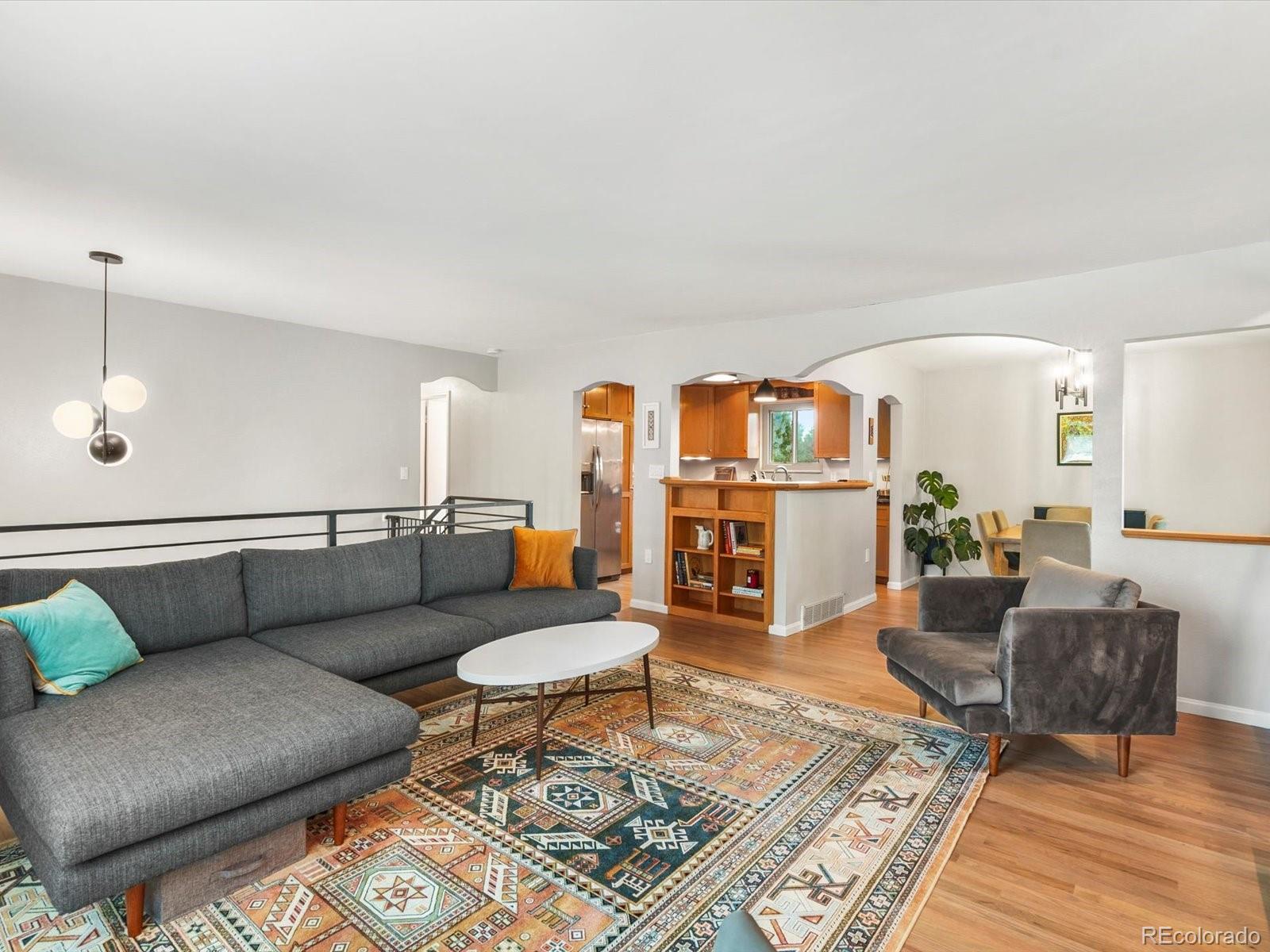 8324 Everett Way