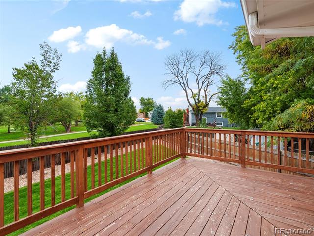 8324 Everett Way