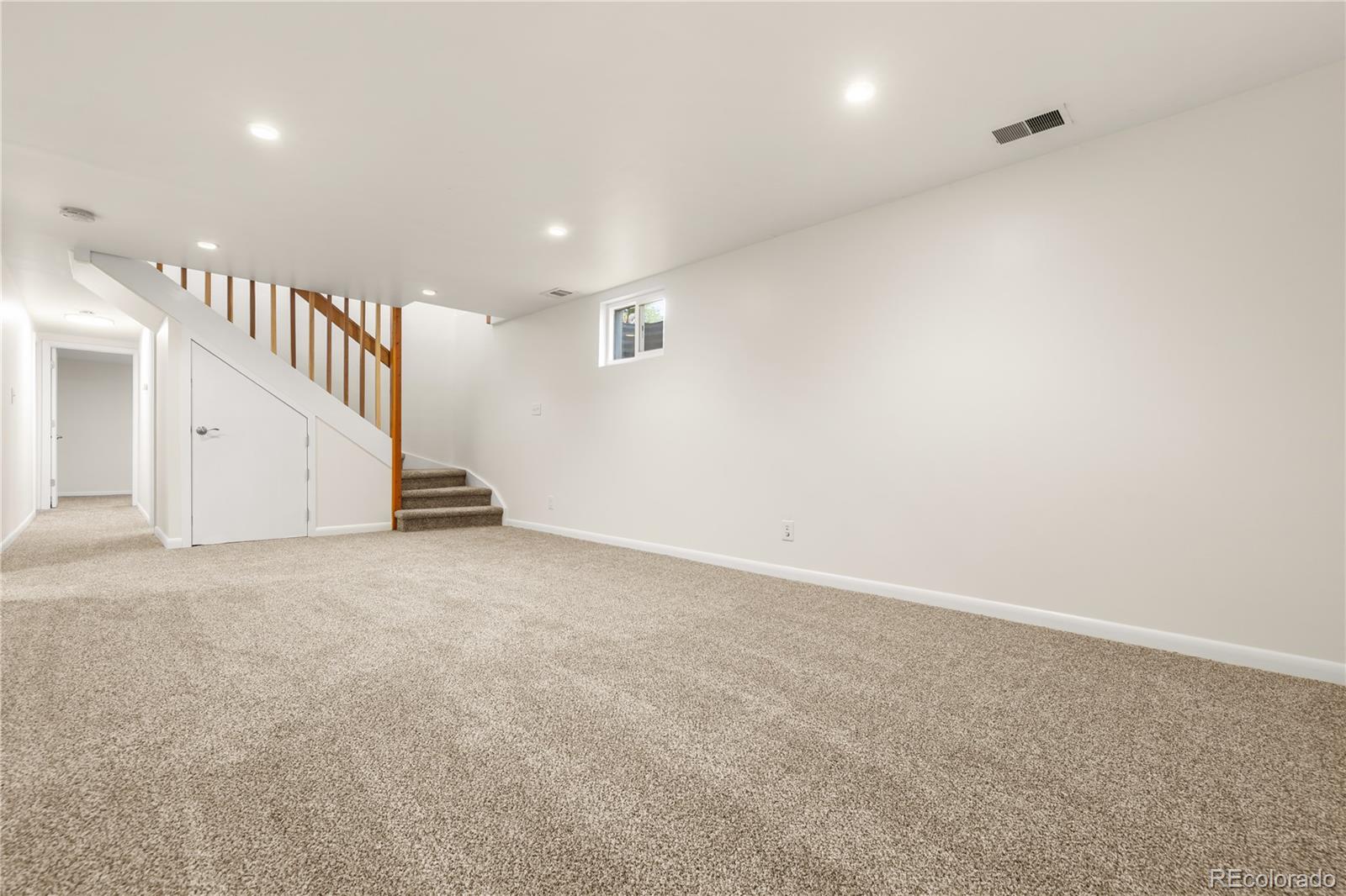 1742 Countess Court