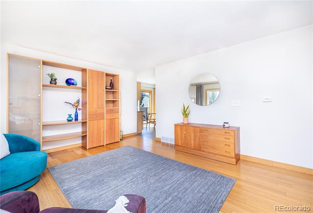 815 Argos Circle