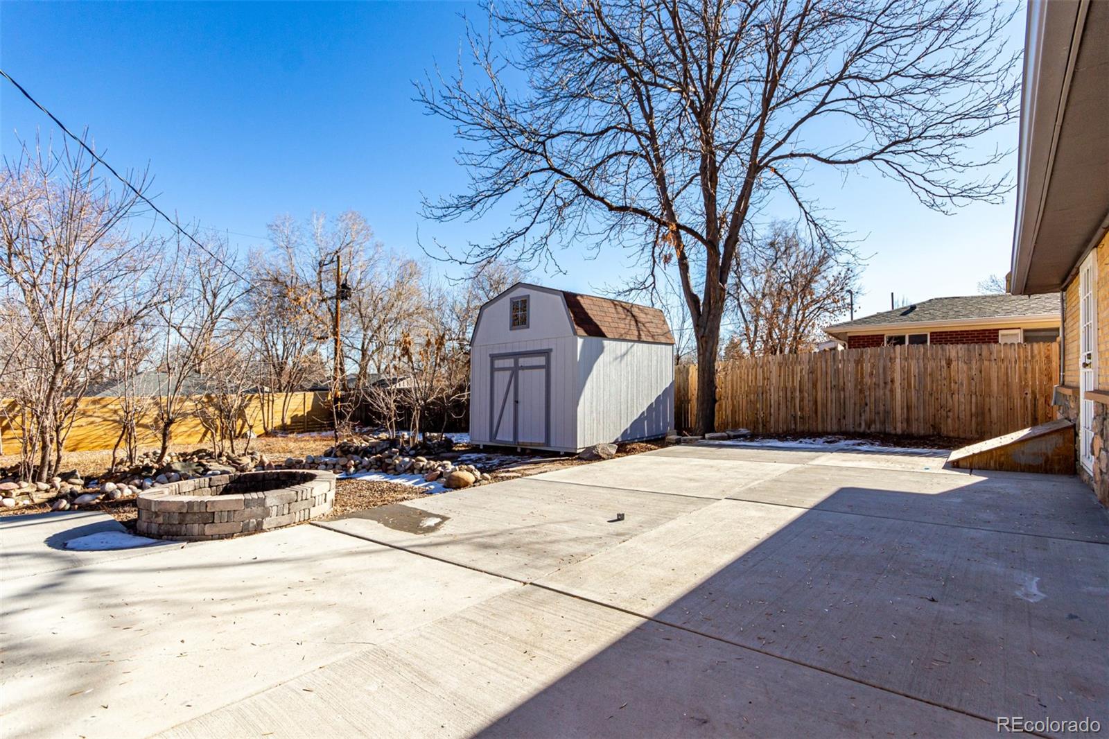5470 Holland Drive