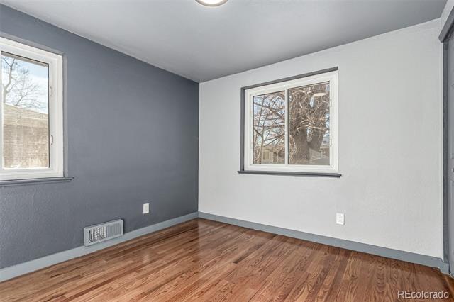 5470 Holland Drive