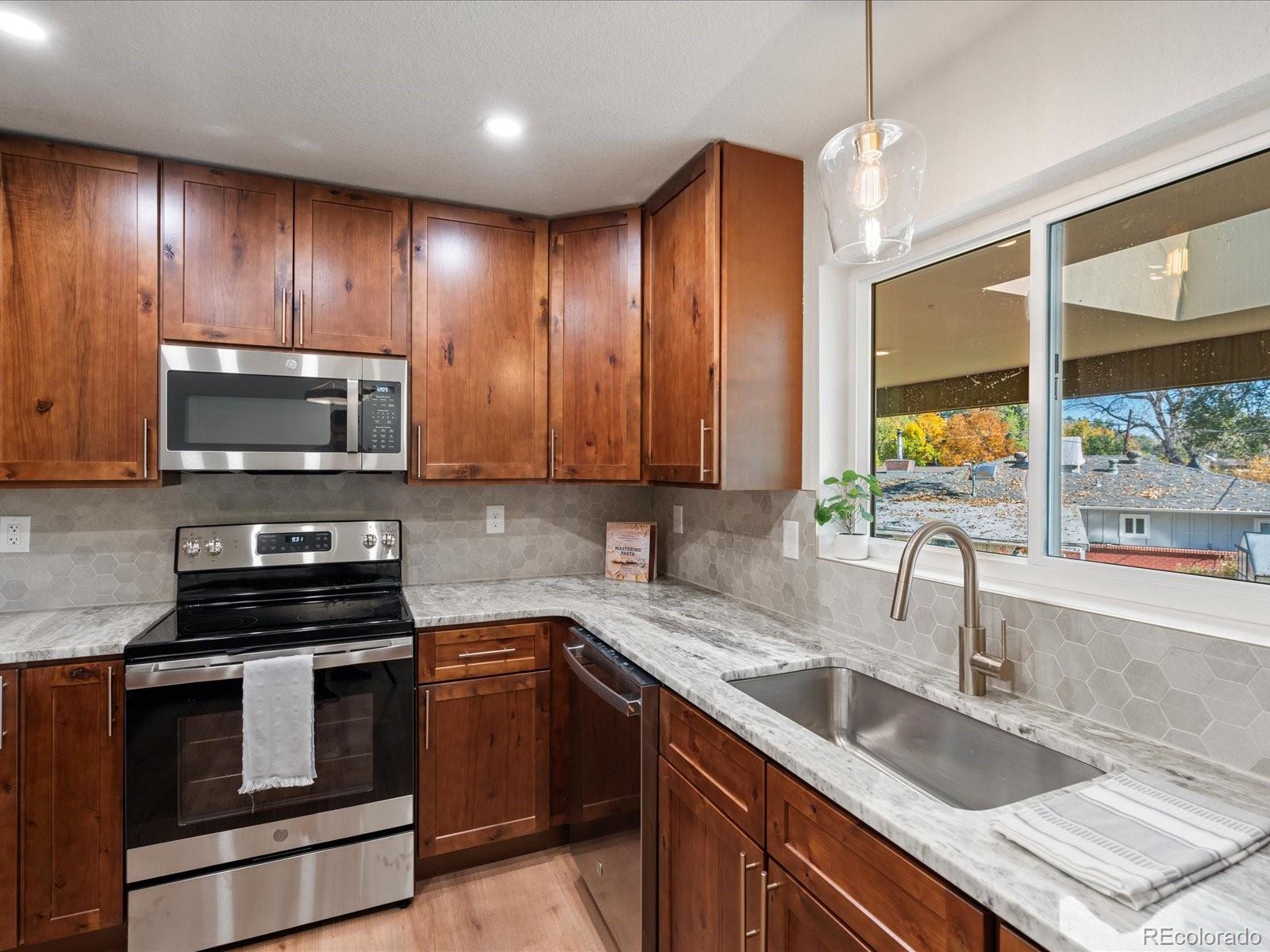 670 Brentwood Street