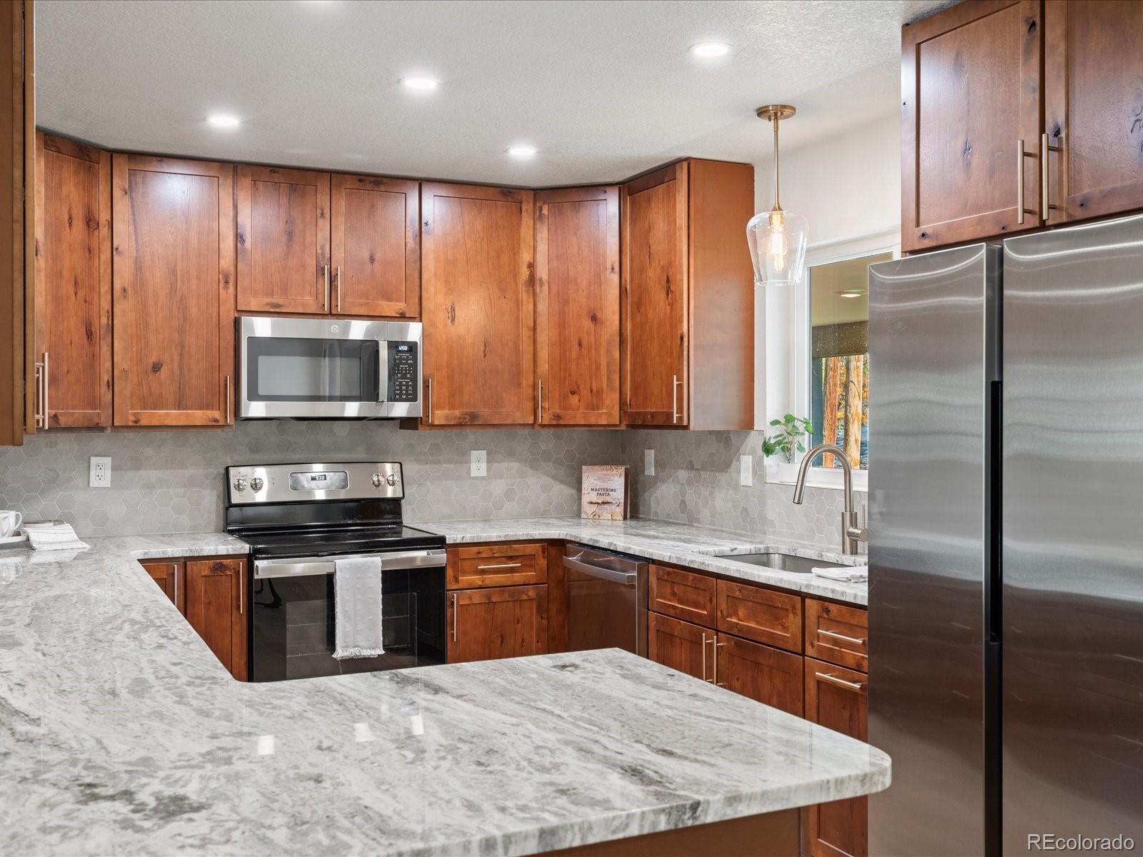 670 Brentwood Street