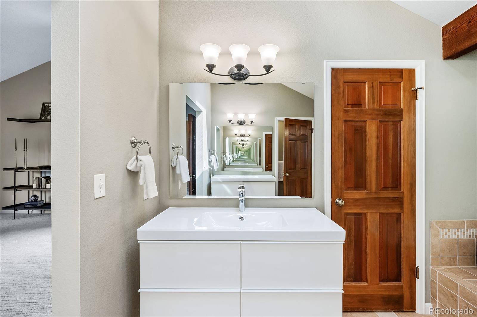 7324 S Fillmore Circle