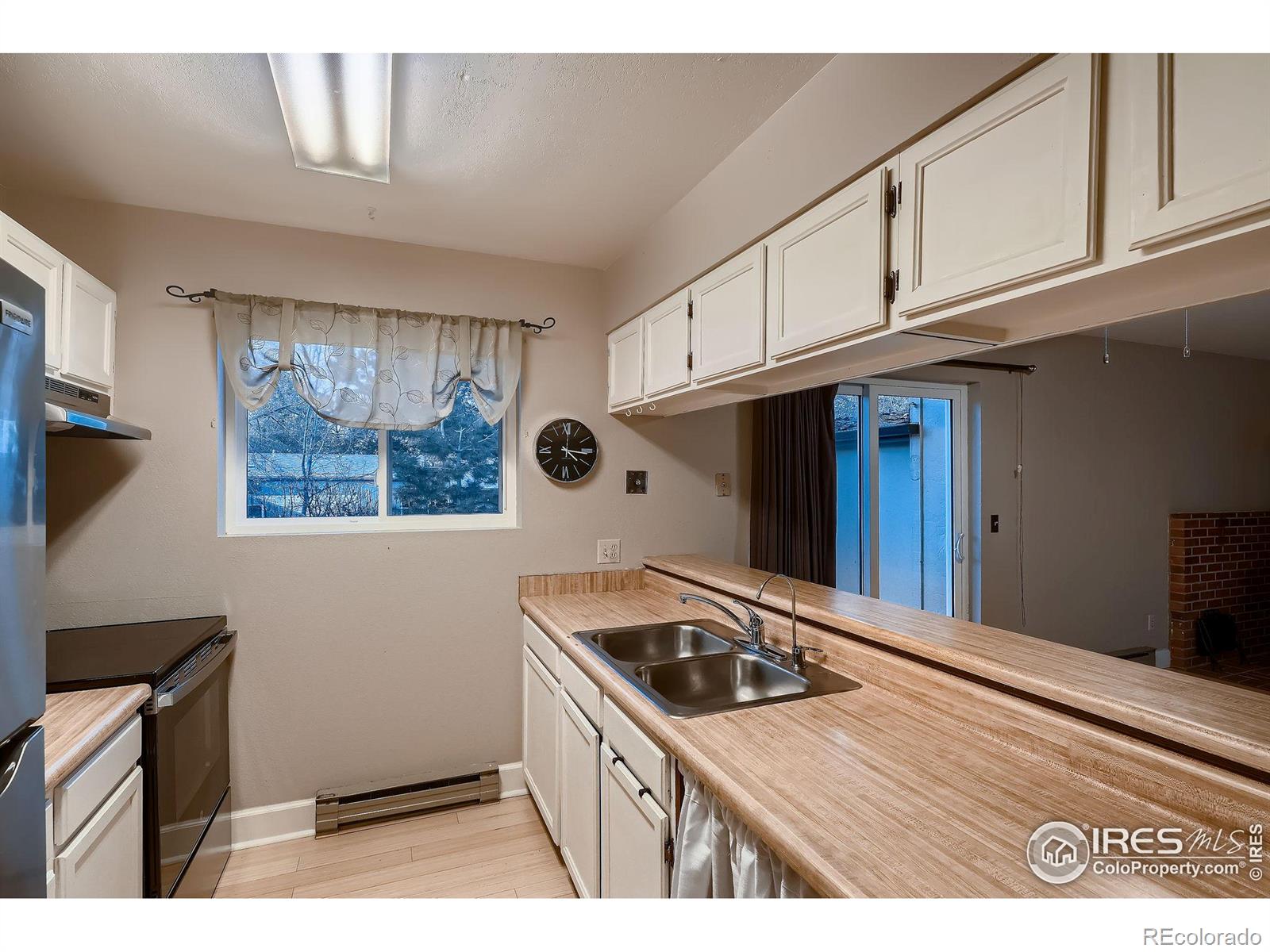 715 Sir Galahad Drive