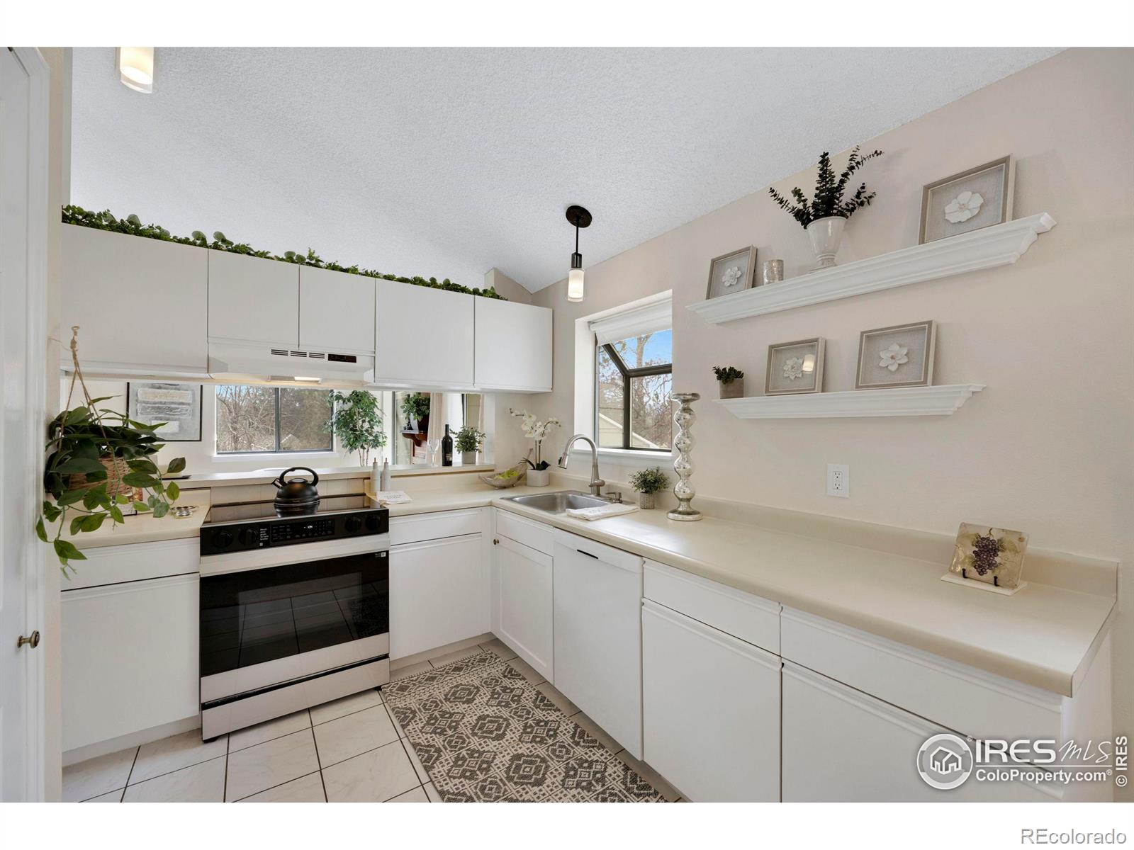 6877 Countryside Lane Unit: 277