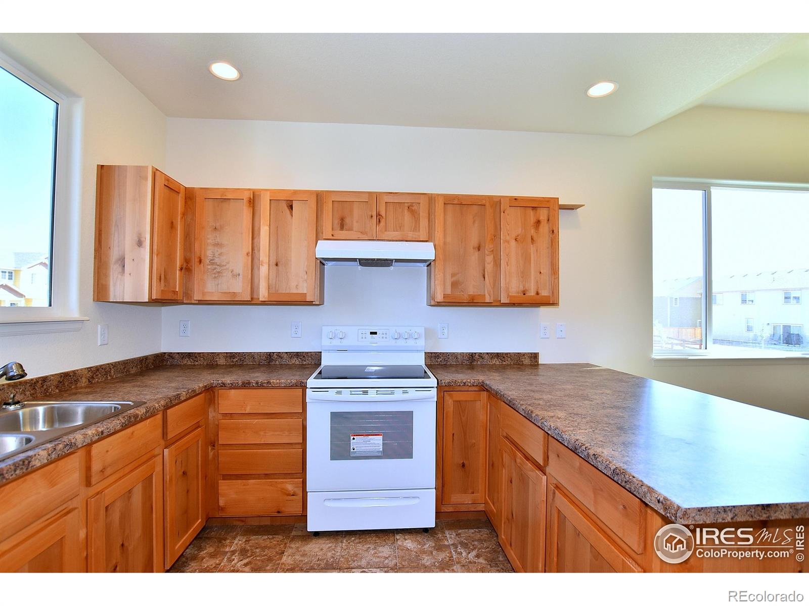 4715 Grapevine Way