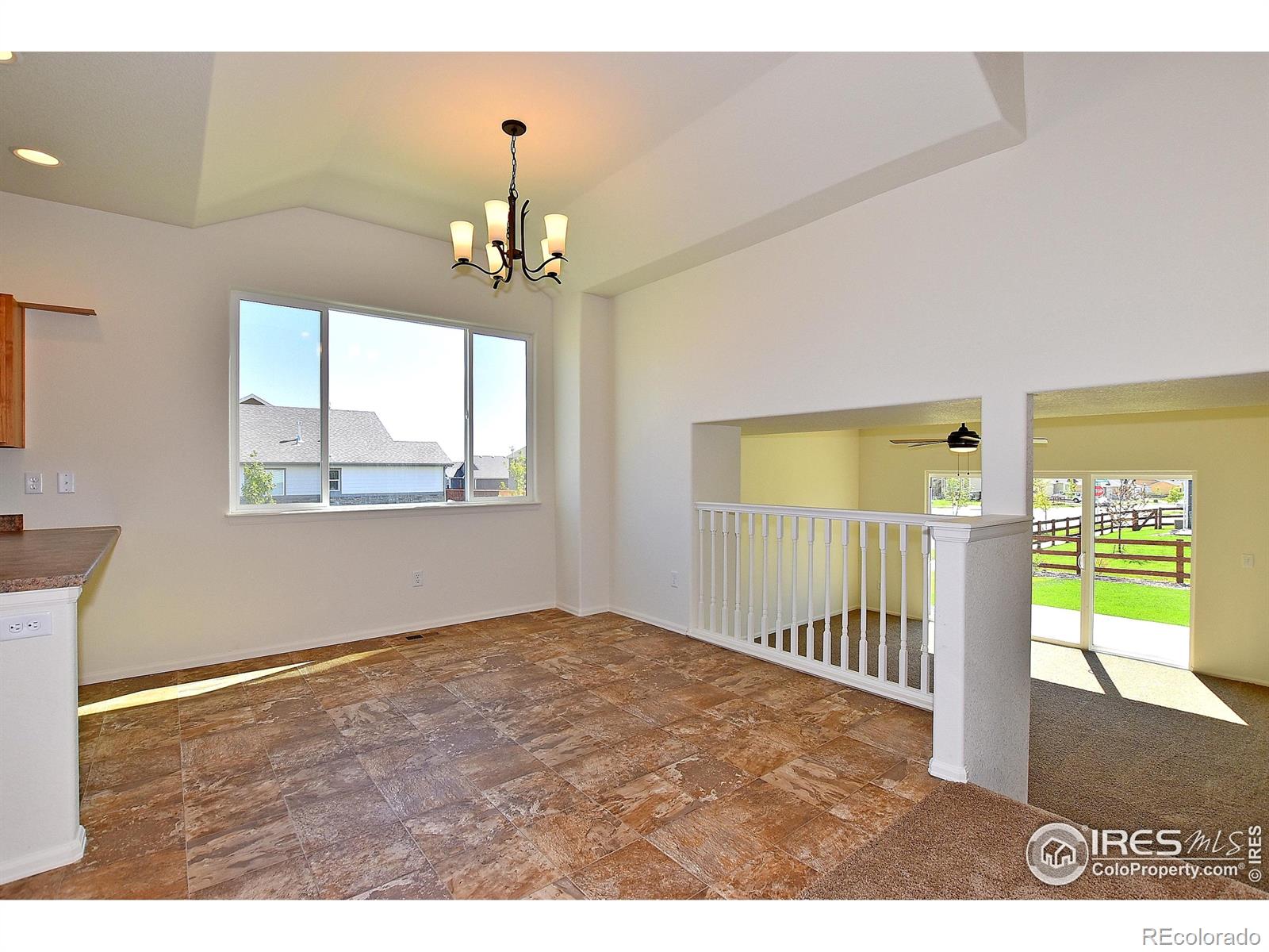 4715 Grapevine Way
