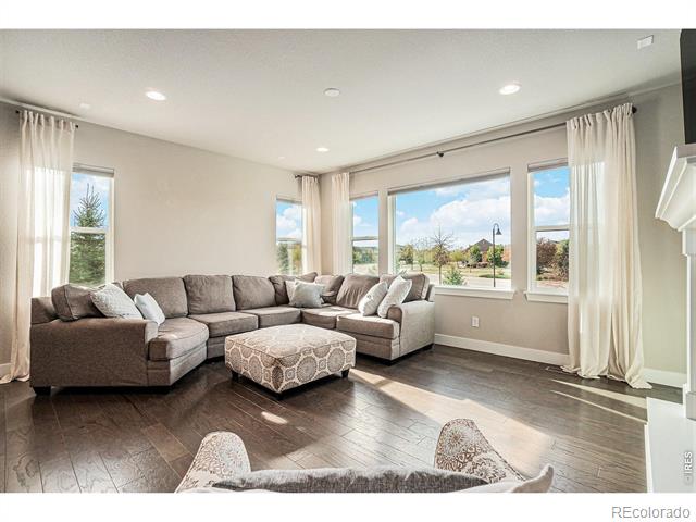 2579 Cub Lake Court