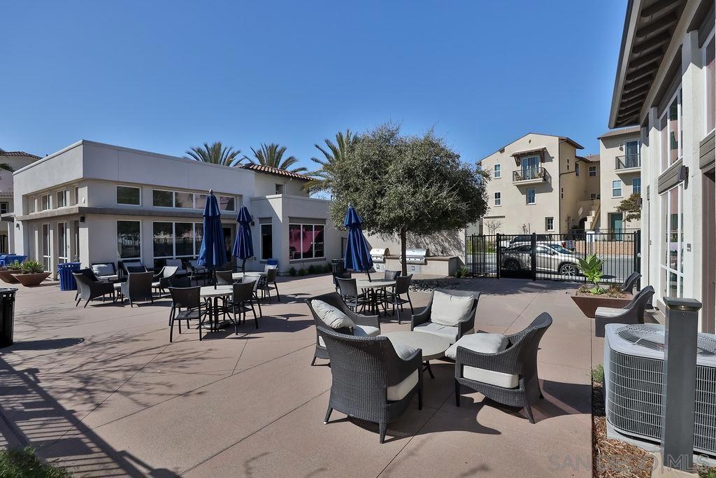 5264 Beachfront Cove 216