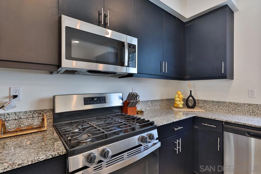 5264 Beachfront Cove 216
