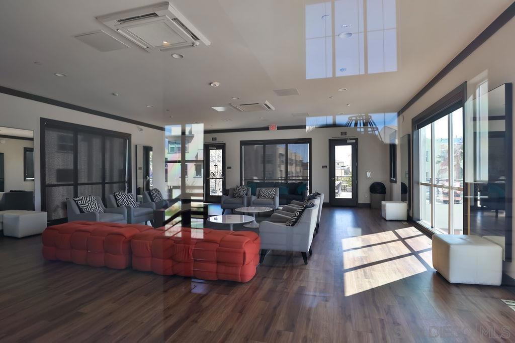 5264 Beachfront Cove 216